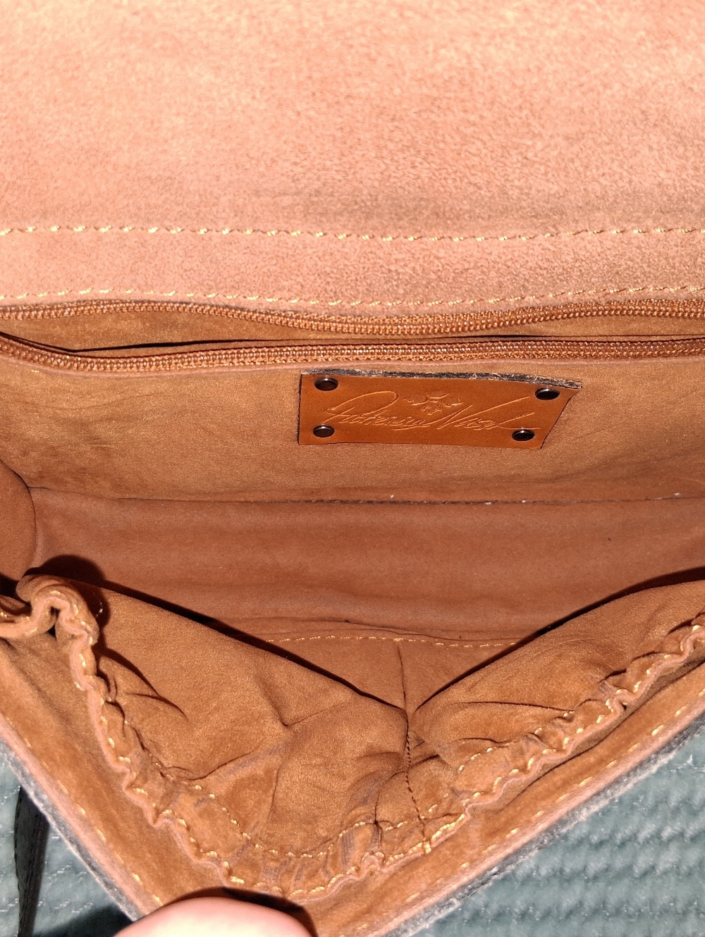 Patricia Nash Heavy Leather Crossbody - Picture 5 of 11